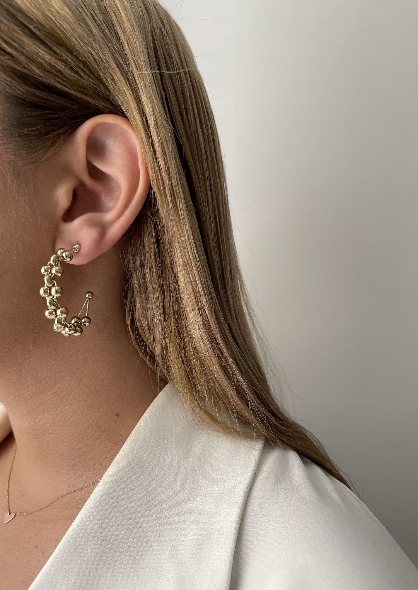 IMG_COM_202512052113213332 گوشواره گوی - تصویر 1